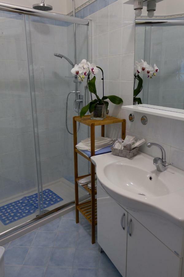 Flower'S Home Sorrento Luaran gambar