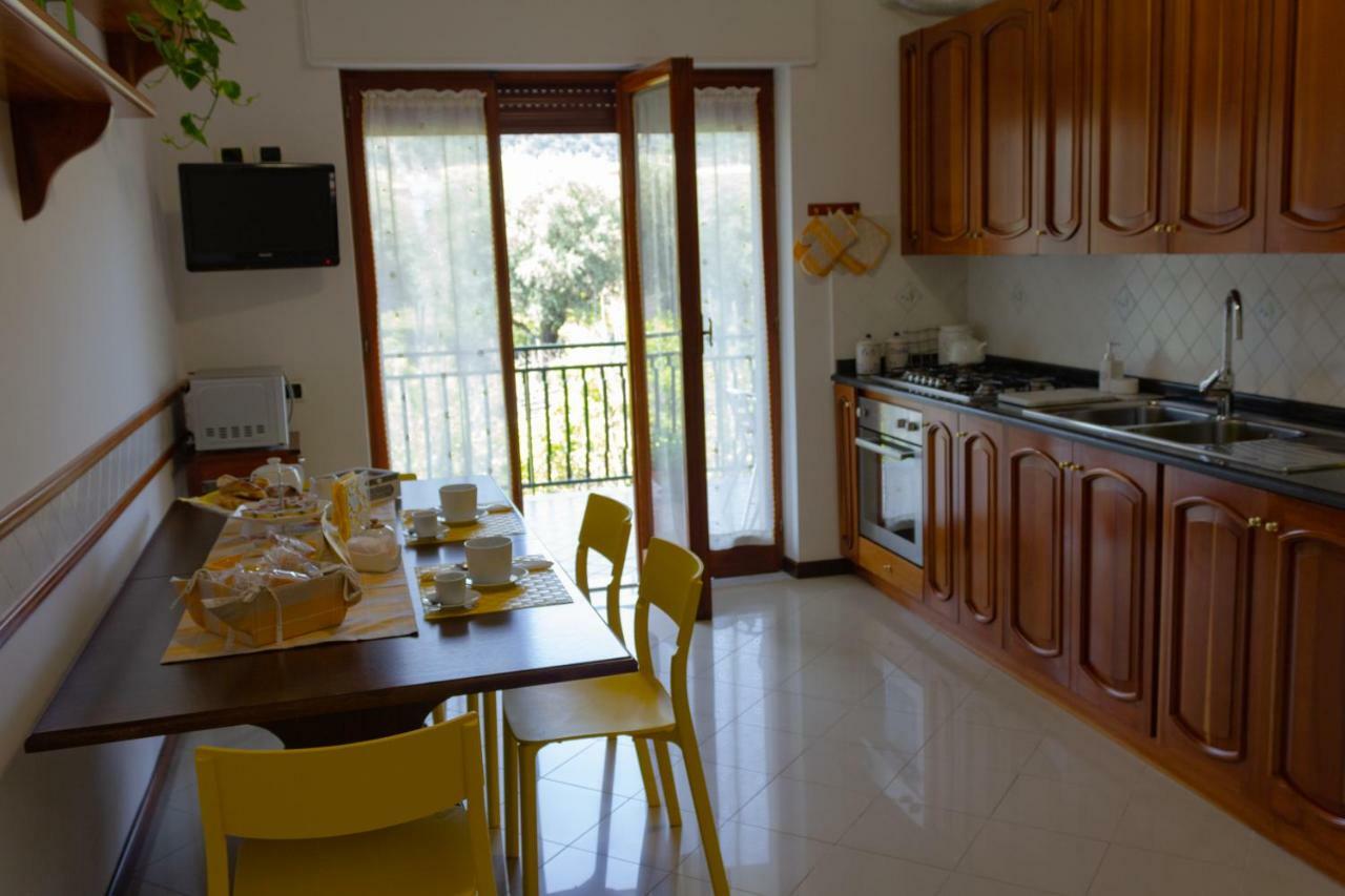 Flower'S Home Sorrento Luaran gambar